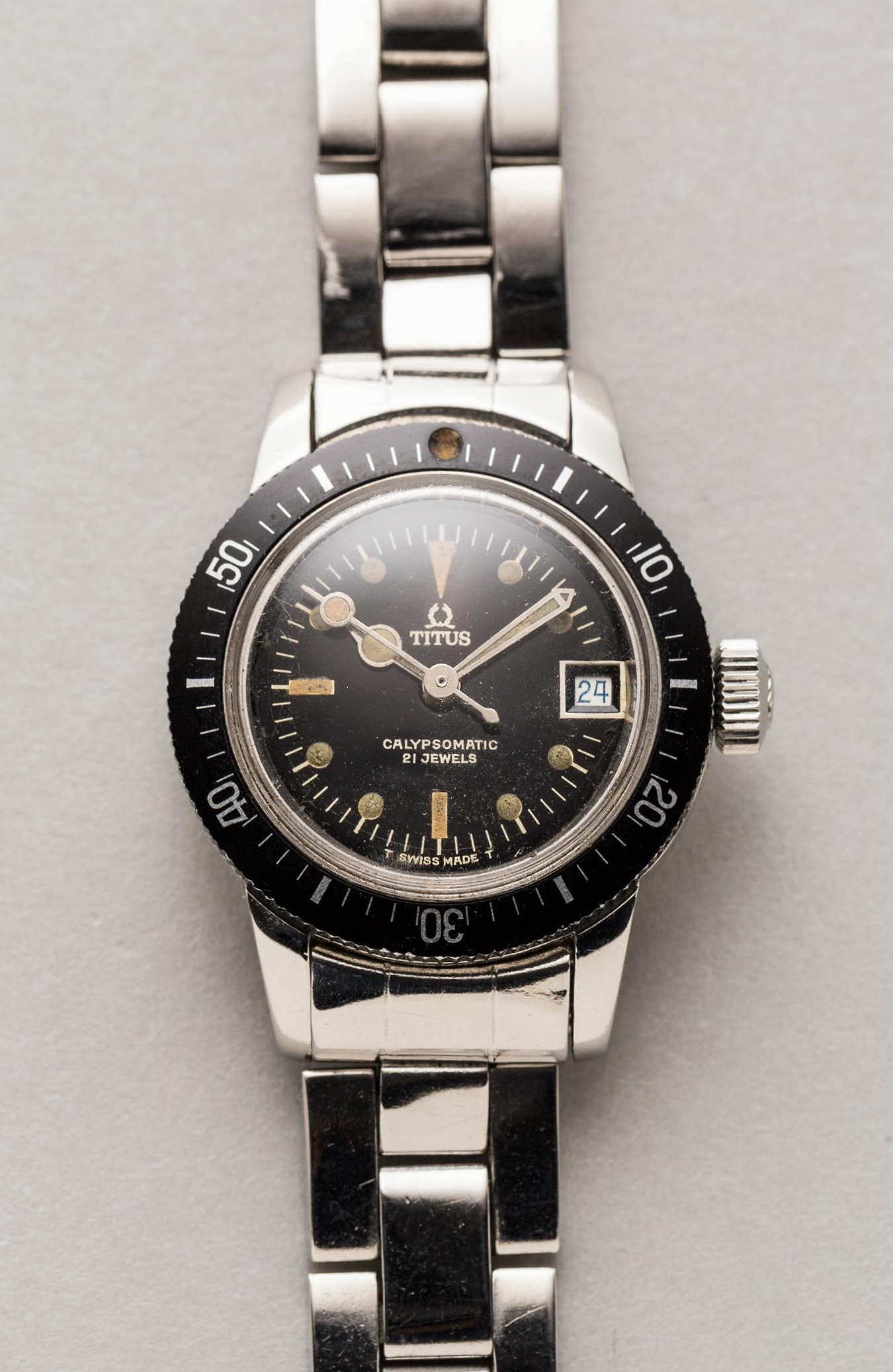 Titus diver watch sales
