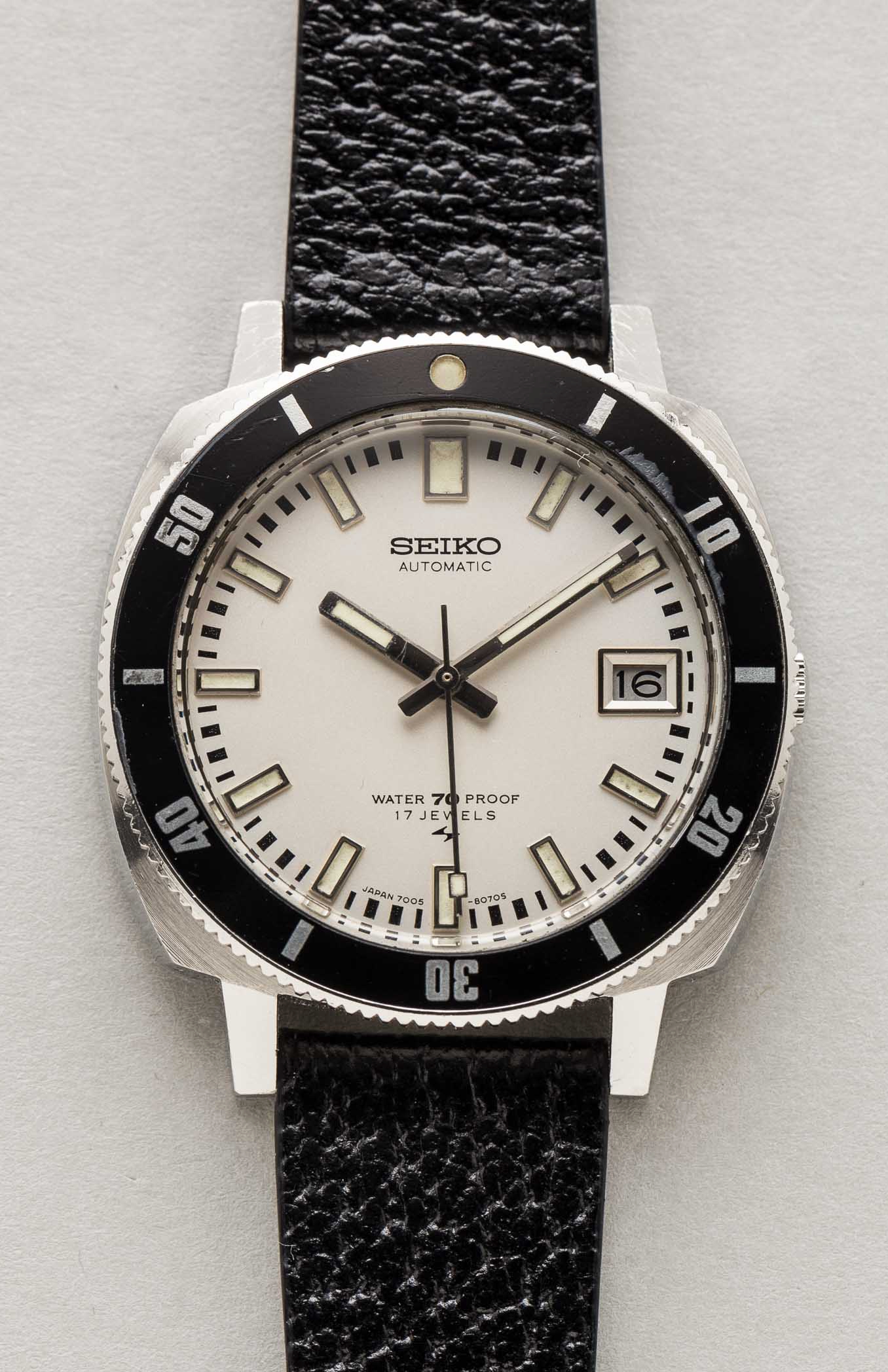 Seiko 7005-8050 Vintage Diver - Shuck the Oyster Vintage Watches