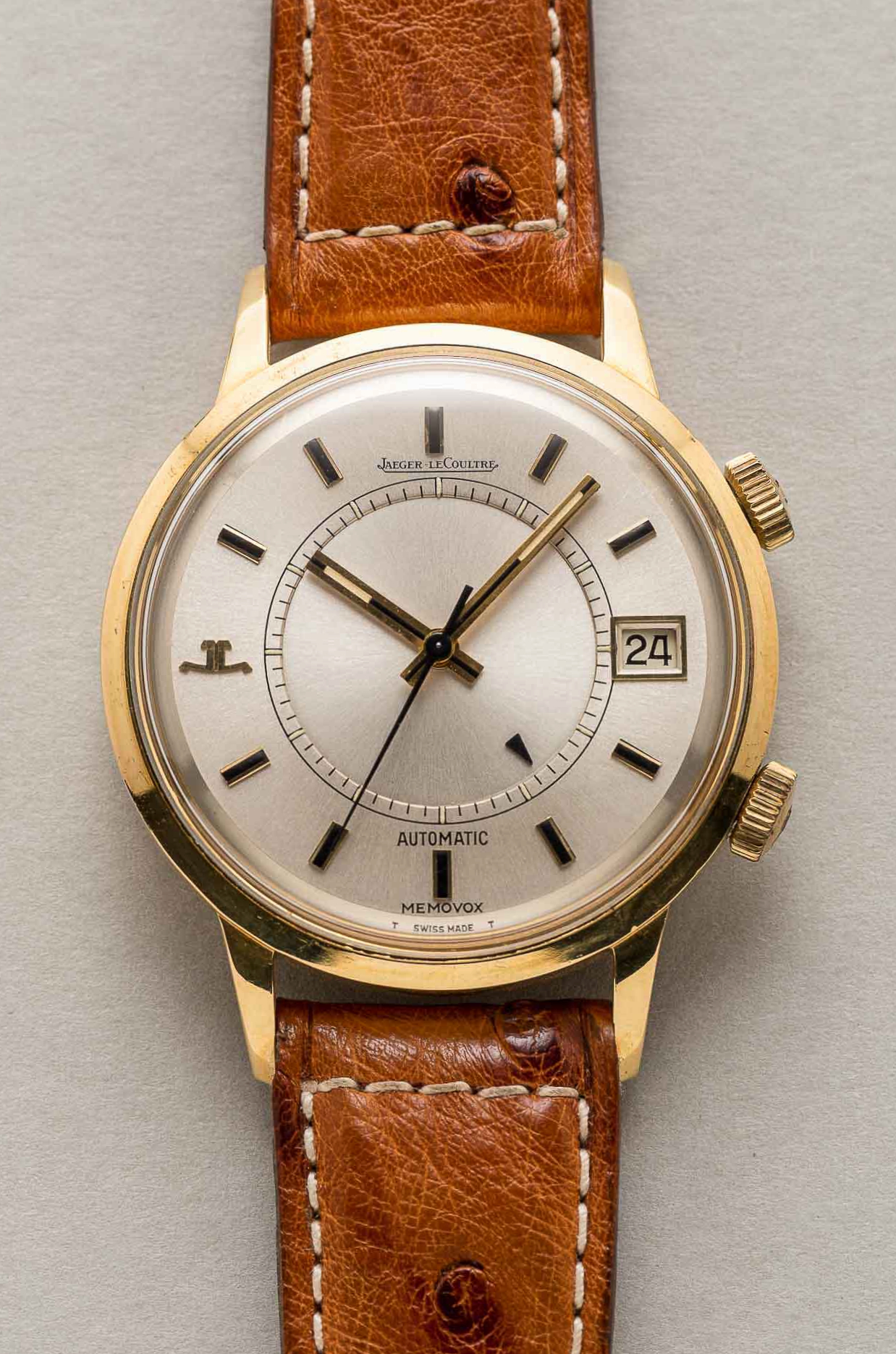 Jaeger-LeCoultre Gold Memovox E875 MINT - Shuck the Oyster Vintage Watches