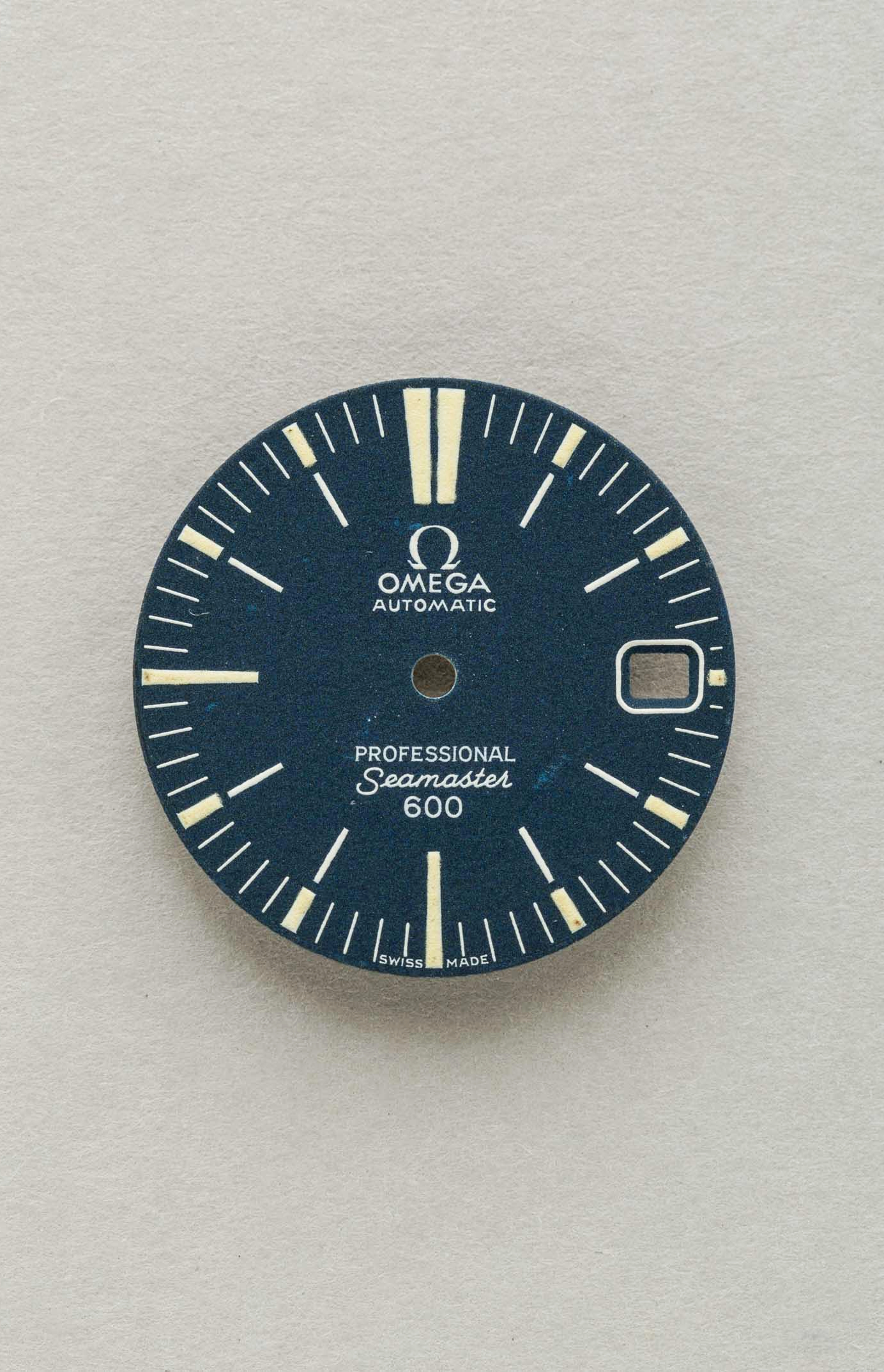 Omega seamaster outlet dial replacement